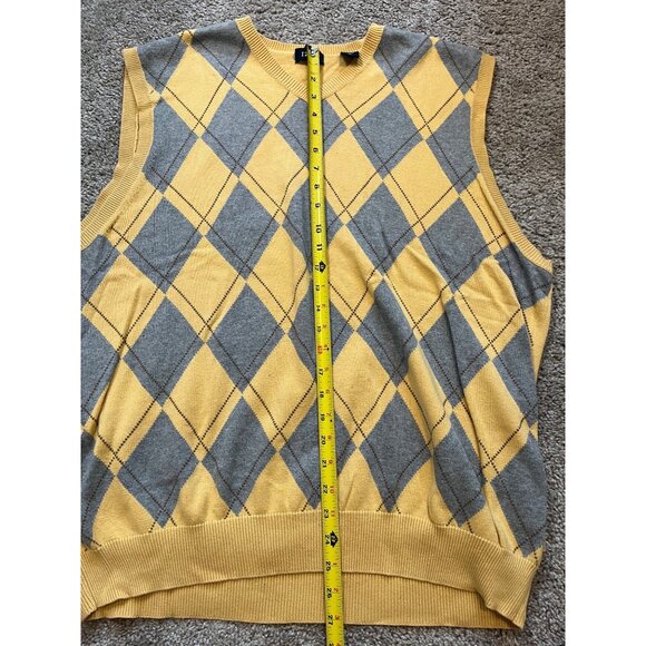 Izod Mens Sleeveless Argyle Sweater Vest Yellow Gray Size L Classic Preppy Knit - Picture 4 of 10
